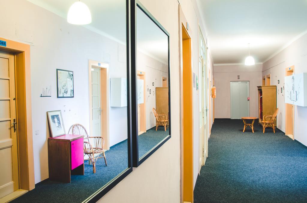 Hostel Dakura Prag Eksteriør billede