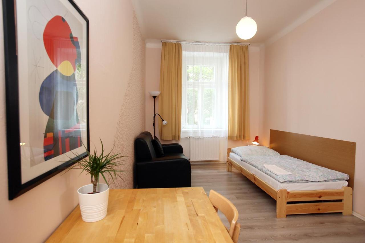 Hostel Dakura Prag Eksteriør billede