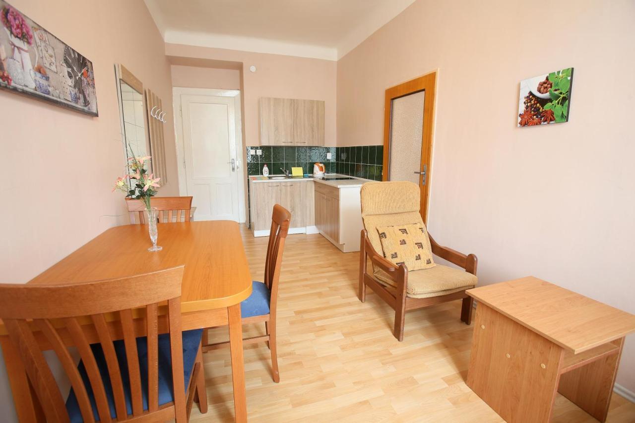 Hostel Dakura Prag Eksteriør billede